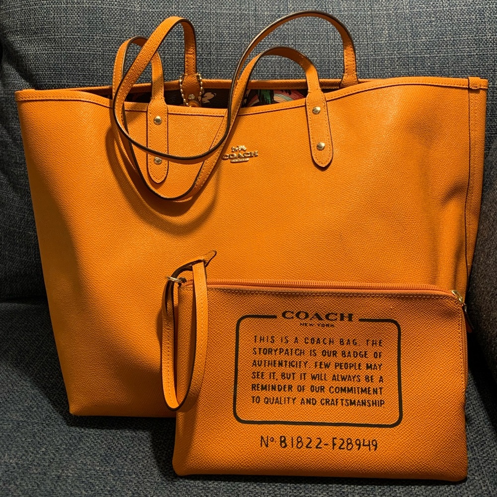 COACH Reversible City Tote with Scenic Hawaiian Print and Matching Clutch